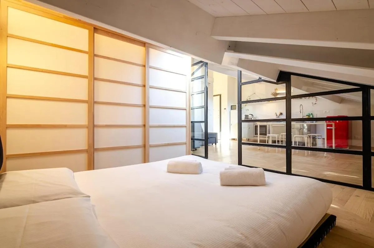 Righi Loft Apartment Bologna Italy