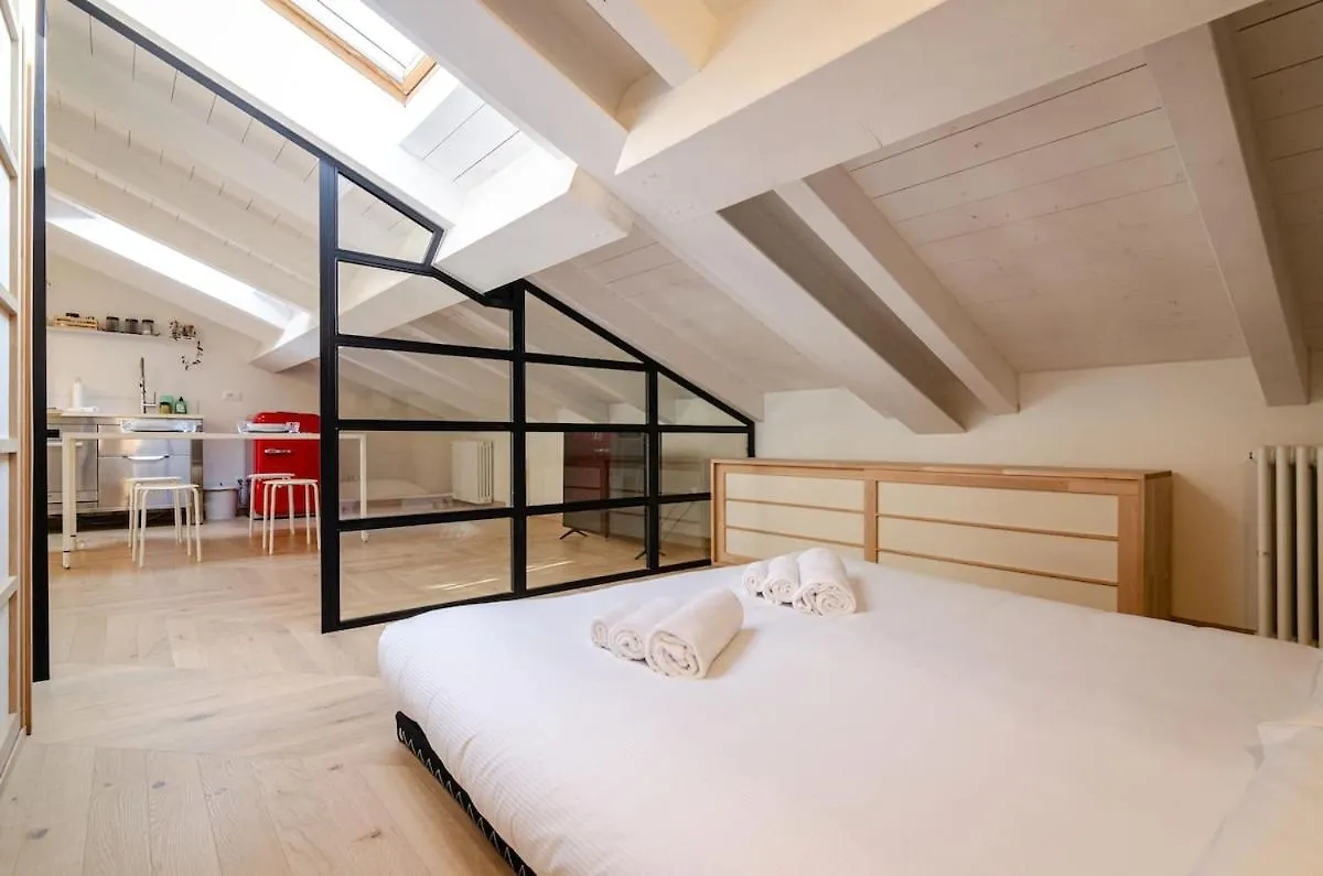 Righi Loft Apartment Bologna