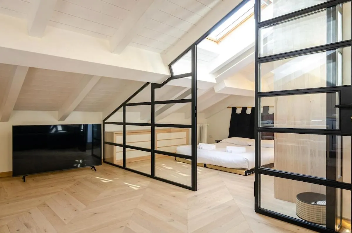 Righi Loft Apartment Bologna 0*,  Italy