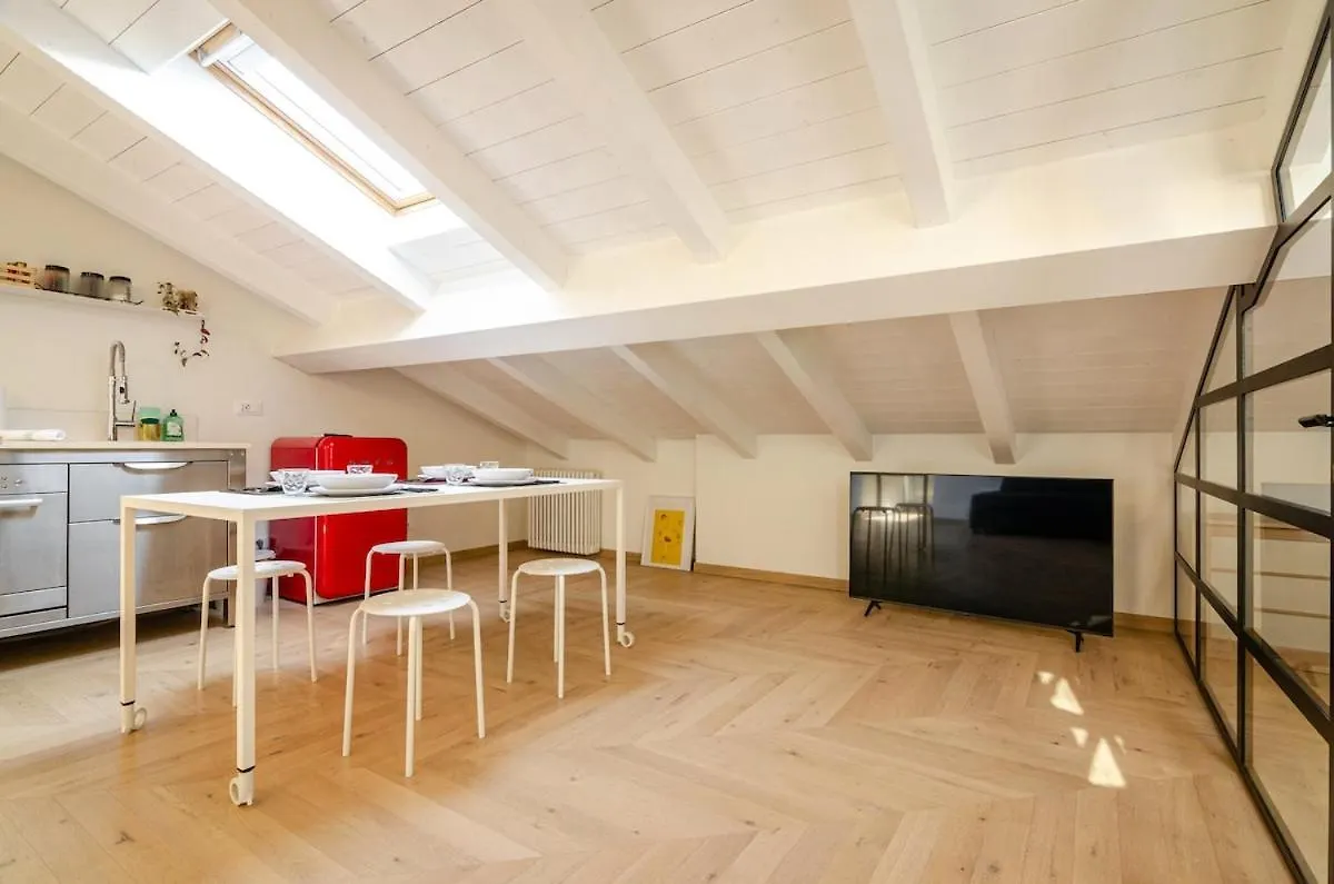 Righi Loft Apartment Bologna