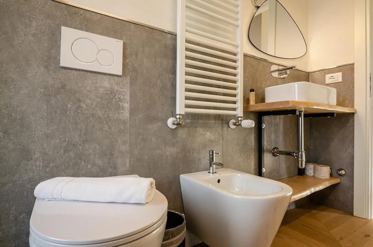 Righi Loft Apartment Bologna