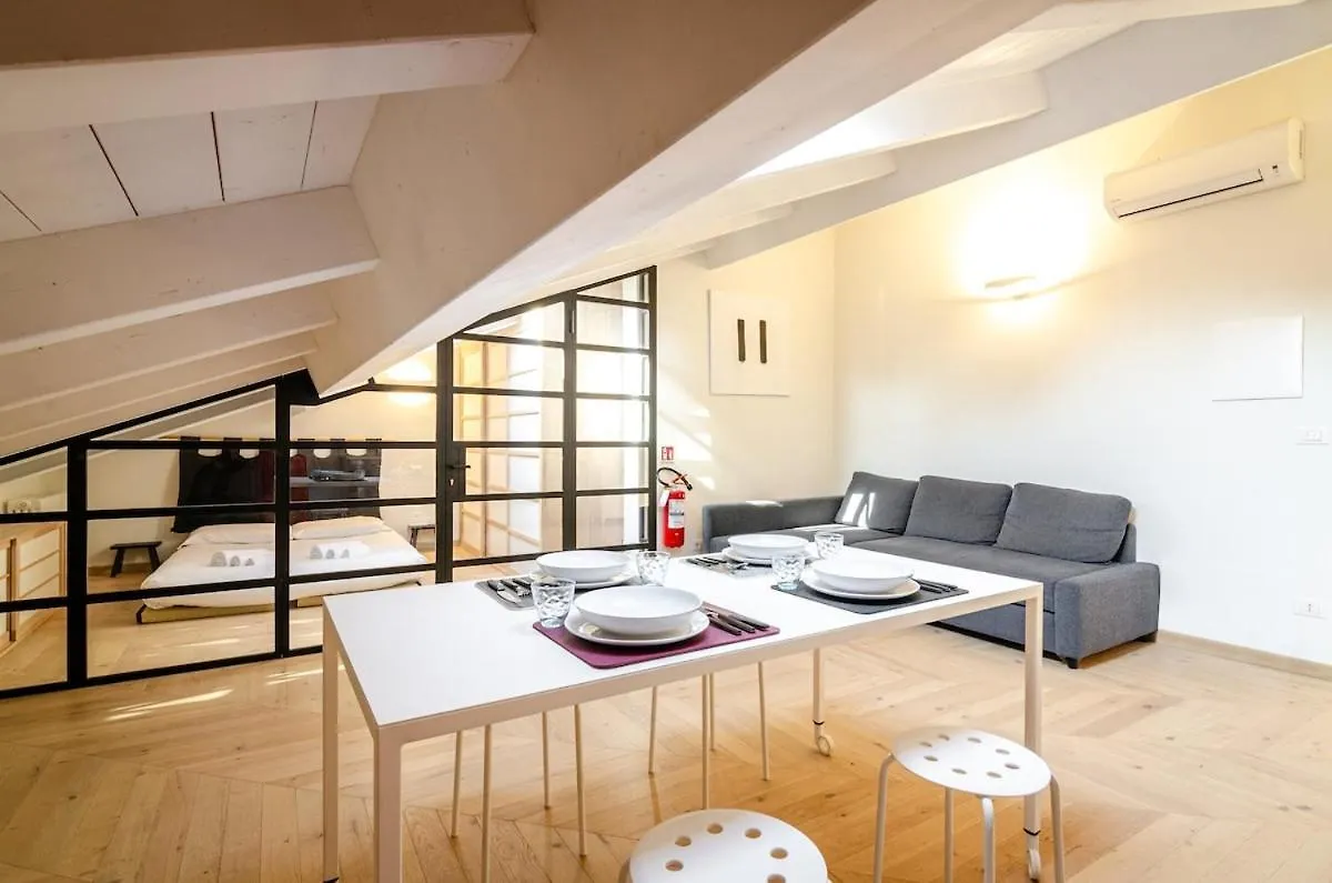 Righi Loft Apartment Bologna