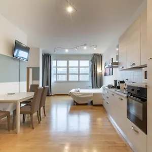 Apartment 4 Star Family&friends - Self Check-in, Bologna